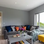 Bay View House וילה *